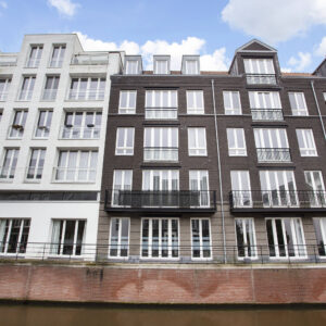 Dr. R. van Lutterveltstraat 44